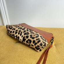 Load image into Gallery viewer, Arizona - Animal Print