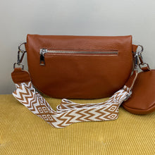 Load image into Gallery viewer, Roni Fanny Sling Crossbody - Textured Faux Leather