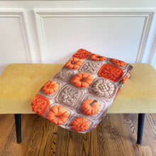 Load image into Gallery viewer, Blanket - Halloween - Knit Pumpkins - PREORDER