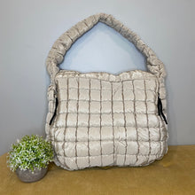 Load image into Gallery viewer, Puffer Bag - PREORDER