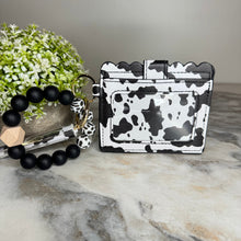 Load image into Gallery viewer, Silicone Bracelet Keychain with Scalloped Card Holder