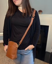 Load image into Gallery viewer, Evelyn Crossbody Purse - Black