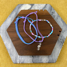 Load image into Gallery viewer, Bracelet Pack - Adjustable String &amp; Bead Seahorse Purple
