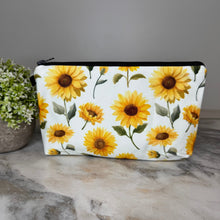 Load image into Gallery viewer, Pouch - Sunflower on White
