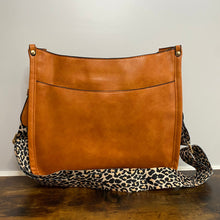 Load image into Gallery viewer, Aubree Crossbody Purse - Camel
