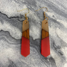 Load image into Gallery viewer, Dangle Earring - Wood &amp; Sea Glass
