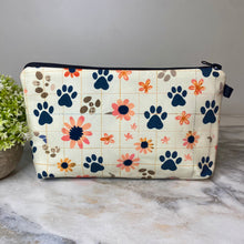 Load image into Gallery viewer, Pouch - Dog Cat Sunflower Paw
