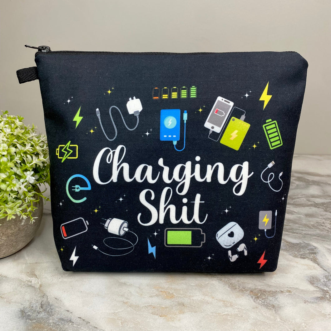 Pouch XL - Charging Shit