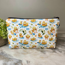 Load image into Gallery viewer, Pouch - Yellow Ducks
