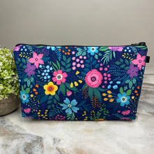 Load image into Gallery viewer, Pouch - Floral on Dark Blue
