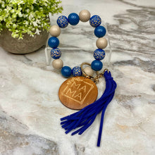 Load image into Gallery viewer, Wooden Bead Bracelet Keychain - Mama - Navy Blue
