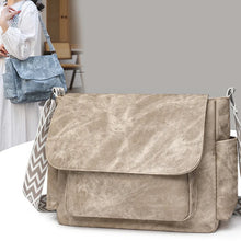 Load image into Gallery viewer, Elizabeth Flap Messenger Bag
