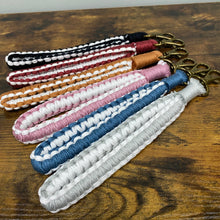 Load image into Gallery viewer, Keychain - Macrame Bracelet - White Side Stripe
