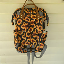 Load image into Gallery viewer, Emily Travel Bag - Sunflower
