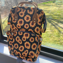 Load image into Gallery viewer, Emily Travel Bag - Sunflower
